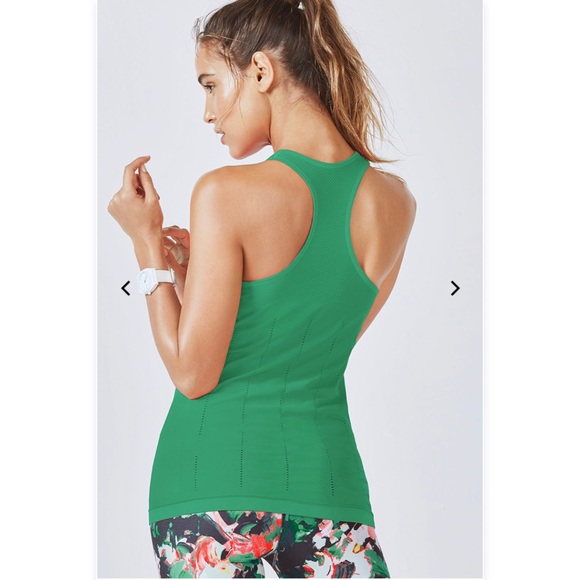 Fabletics Delta Seamless Tank Size Large - Picture 3 of 5